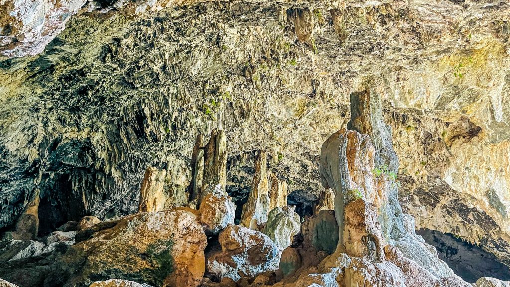 Höhle von Agia Sofia 
